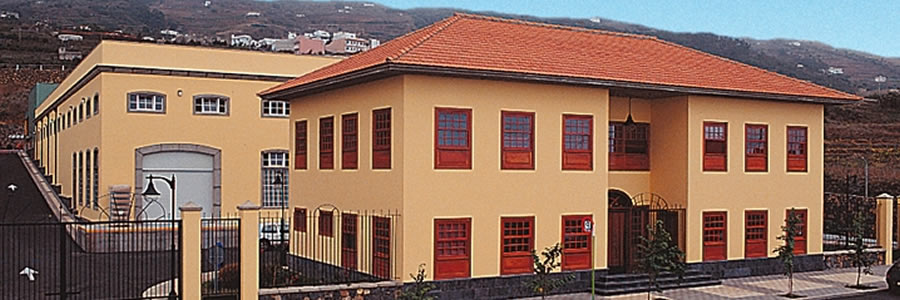 panoramic photo of bodega valleoro